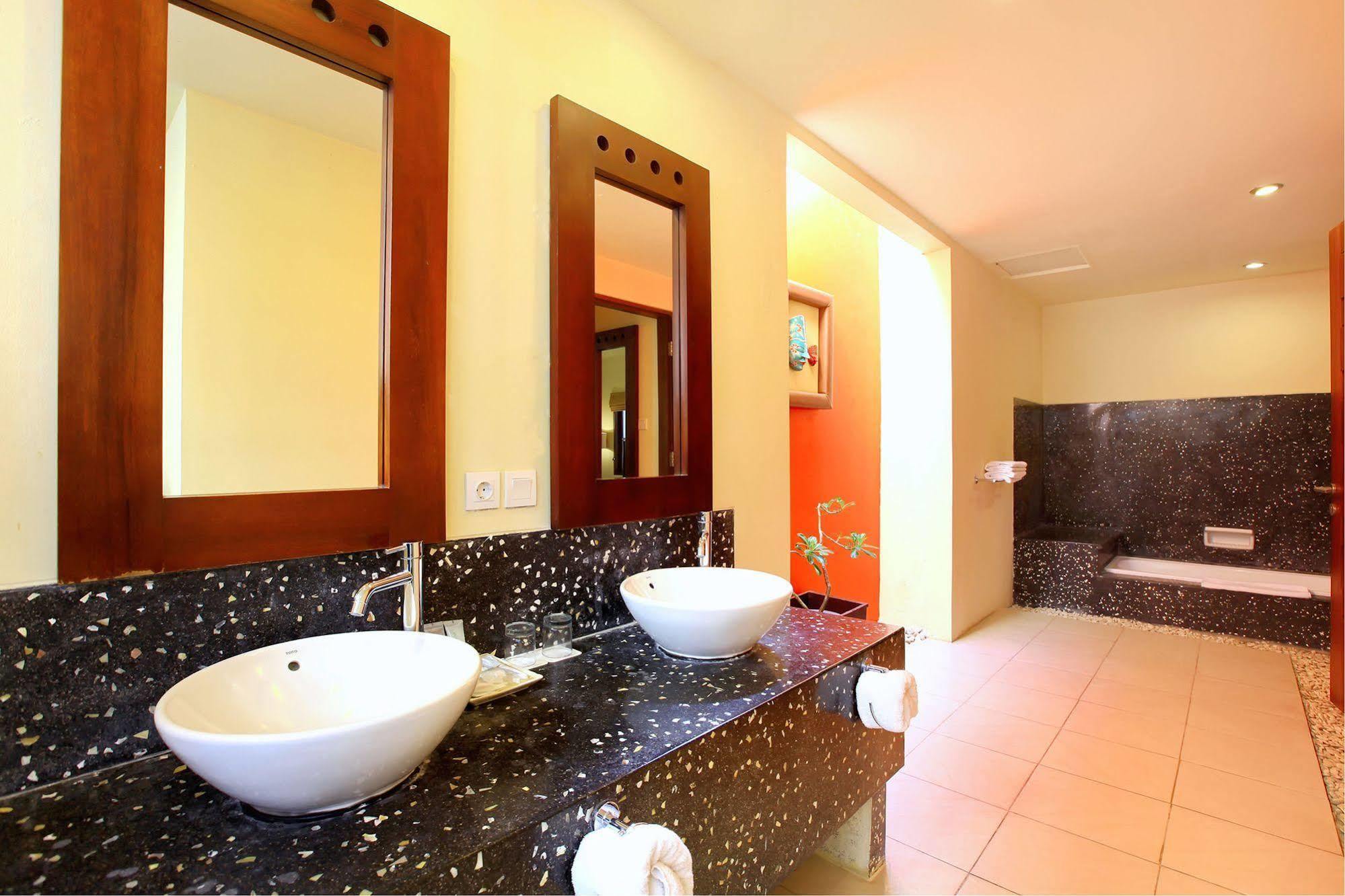 Mutiara Jimbaran Villas Kuta Selatan 외부 사진