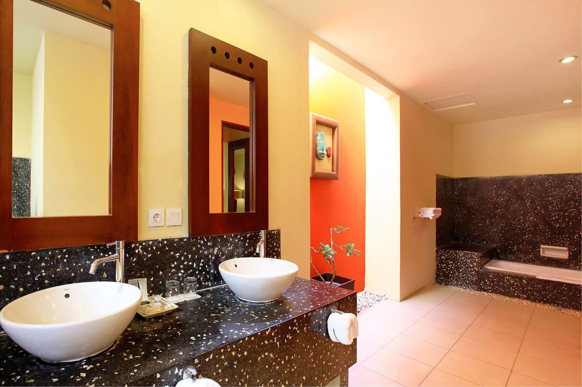Mutiara Jimbaran Villas Kuta Selatan 외부 사진